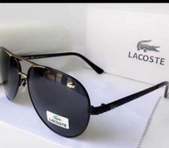 mắt kính lacoste